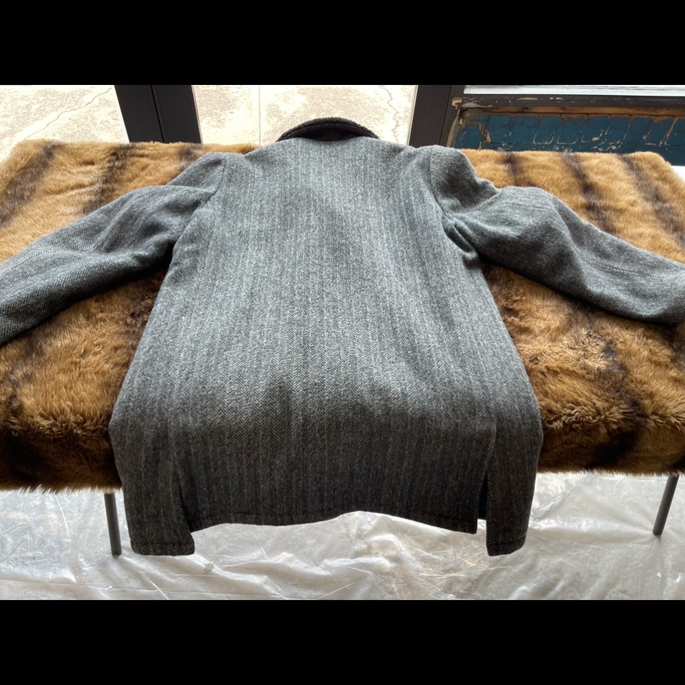 Vintage Monterey Club Grey Herringbone Over Coat - Picture 8 of 9